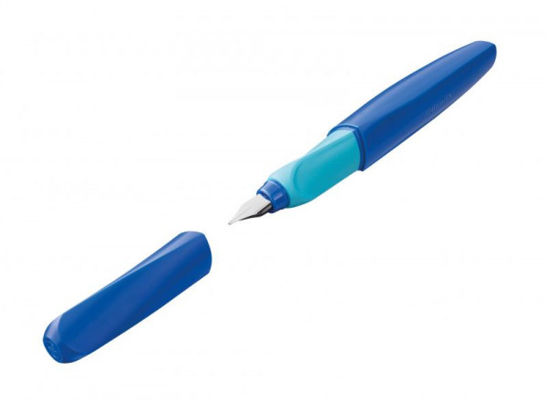 Pelikan Füllhalter Twist P457 M Deep Blue +2TP
